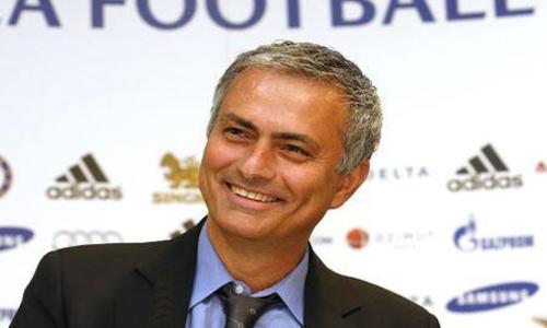 Mourinho-de-Special-One-a-Happy-One_article_hover_preview